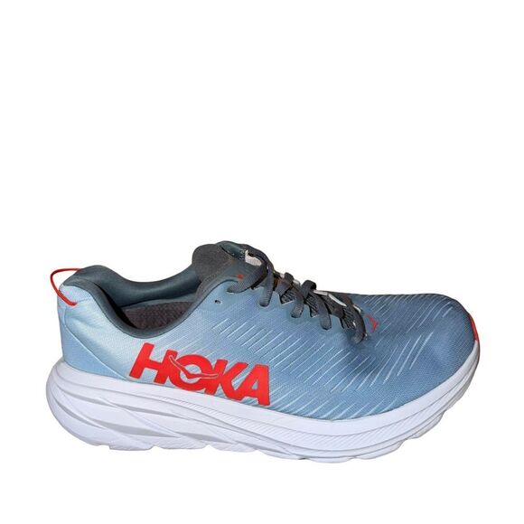 Athletic_Shoes